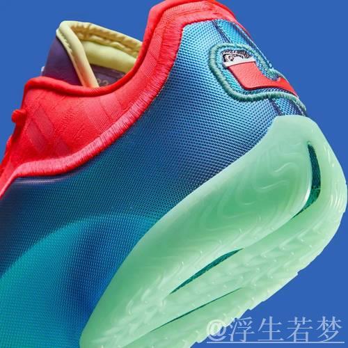 圣诞赛场风云再现!Lebron23圣诞特别配色官图曝光,月底发售 圣诞赛场风云再现!Lebron23圣诞特别配色官图曝光,月底发售